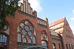 Filharmonia na Ołowiance. Zabytkowe detale elewacji zostały odrestaurowane z pieczołowitością. 