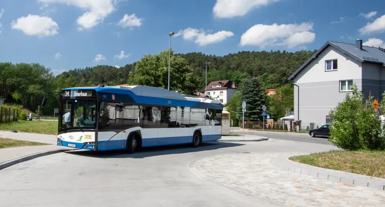 Trolejbusy na Demptowo ruszą w najbliższy poniedziałek, 17 czerwca. Na razie pojazdy dojeżdżają tam testowo.