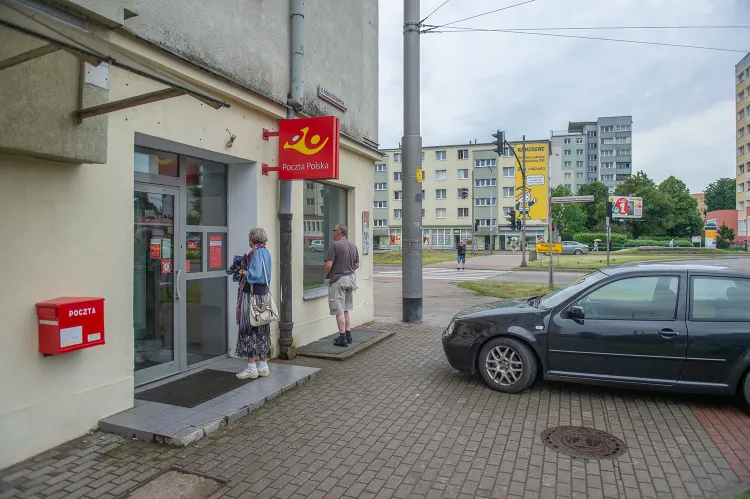 Dzięki interwencji radnych z dzielnicy Wrzeszcz Dolny po dwóch miesiącach doszło do otwarcia przy ul. Mickiewicza nowej poczty. 