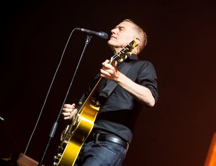 W piątkowy wieczór Bryan Adams wystąpił w Ergo Arenie zapewniając publiczności równie znakomitą zabawę, jak podczas poprzedniego koncertu w Polsce, przed czterema laty. 