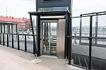 Nieczynna winda na węźle Śródmieście SKM