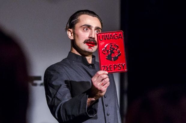 Spektakl "Raport Panika" w wykonaniu Arti Grabowskiego gościł już w Trójmieście na ubiegłorocznym Festiwalu Windowisko, na którym dostał jedną z głównych nagród. Teatr będzie można go zobaczyć w Orłowie 9 i 10 sierpnia.