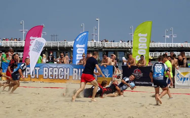 VII Sopot Beach Rugby 3 sierpnia to nie tylko 7 godzin gry, ale i dobrej zabawy dla uczestników i kibiców. 