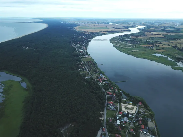 Wyspa Sobieszewska to dzielnica Gdańska położona 15 km od jego centrum. 