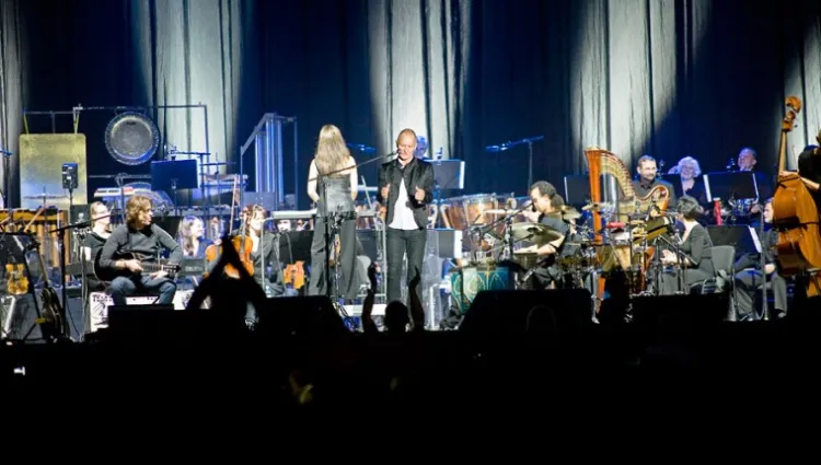 Sting nie potrzebował wielkich fajerwerków na scenie. Publiczność zdobył już od pierwszych dźwięków pierwszej piosenki.