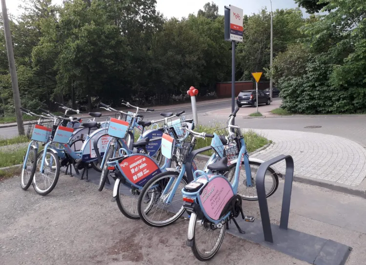 Brak możliwości rezerwowania sprawił, że na niektórych stacjach pojawiło się więcej rowerów. Czy to się zmieni po przywróceniu rezerwacji?