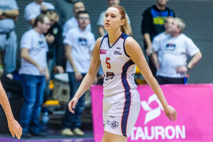 Jowita Ossowska grała w przeszłości w Basket 90 Gdynia.