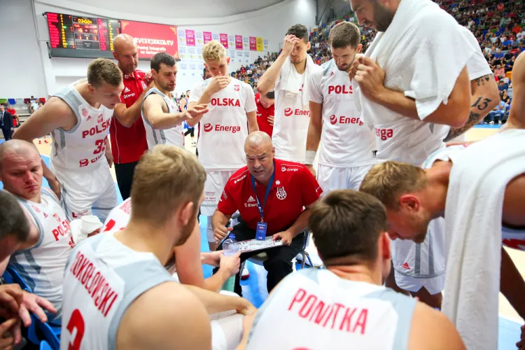Trzy mecze i trzy porażki: z Węgrami, Czechami i Niemcami. To bilans polskich koszykarzy na turnieju w Hamburgu.
