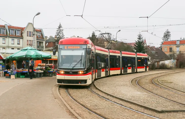 Do pętli w Oliwie dojeżdżać będą jedynie tramwaje linii 2 (od strony ul. Pomorskiej).