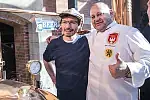 Piwowar PG4 Johannes Herberg oraz szef kuchni, Piotr Domański, który przygotował menu festiwalowe inspirowane kuchnią bawarską.