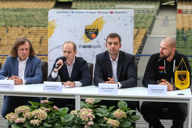 Władze klubu widzą Trefl Sopot w fazie play-off w sezonie 2019/2020. Na zdjęciu od lewej: Jacek Karnowski, Marek Wierzbicki, Marcin Stefański i Paweł Leończyk.