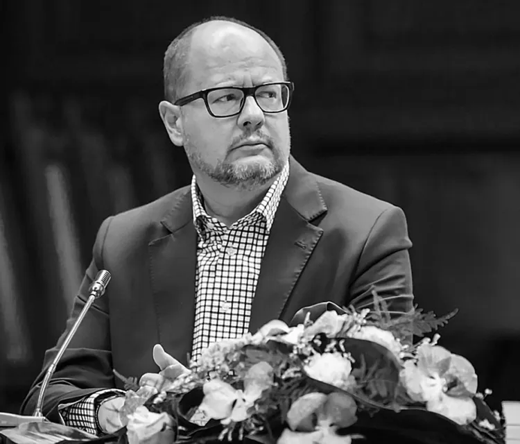 Paweł Adamowicz