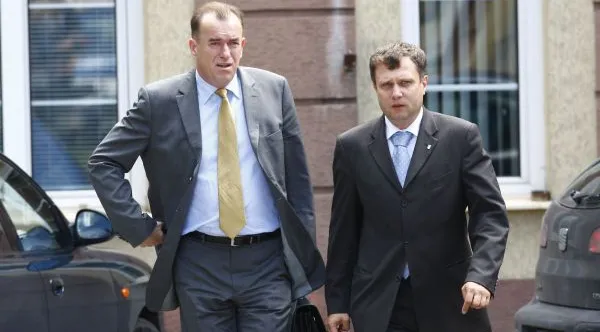 17 lipca 2008 roku Jacek Karnowski został po raz pierwszy przesłuchany w Biurze do spraw przestępczości zorganizowanej Prokuratury Krajowej. Do dziś nie rozpoczął się proces w tej sprawie, bo sąd cofnął do prokuratury akt oskarżenia prezydenta Sopotu.