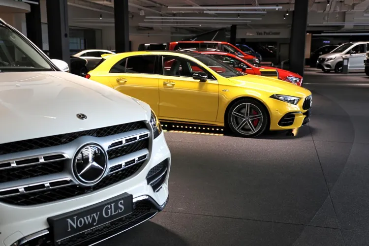 Nowości w salonie Mercedes-Benz BMG Goworowski: GLS i trzy modele od AMG.