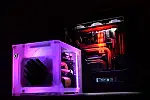 Projekty "Frosty Boy" i "Impossible" autorstwa ExpendableCustoms.