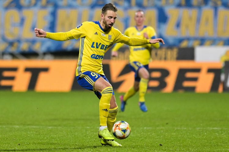 Fabian Serrarens strzelił pierwszego gola w ekstraklasie. Arka Gdynia zremisowała z Lechem Poznań. 