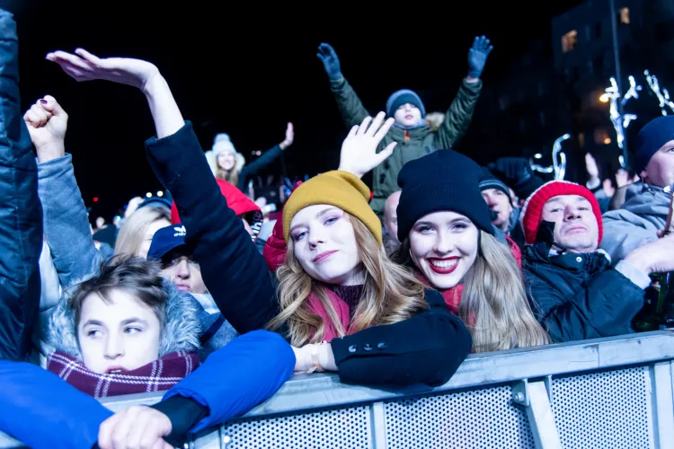 Publiczność 31.12.2019 Gdynia Skwer Kościuszki