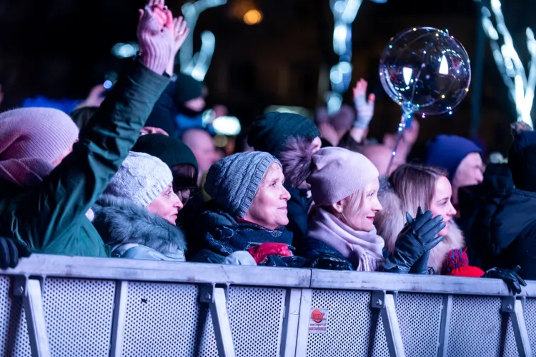 Publiczność 31.12.2019 Gdynia Skwer Kościuszki