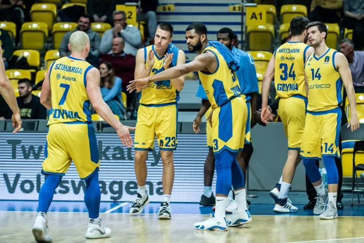 Poniedziałkowe zwycięstwo, było 10. koszykarzy Asseco Arki Gdynia w tym sezonie Energa Basket Ligi.