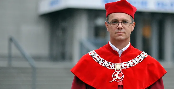 Prof. dr hab. Paweł Cięszczyk wybrany na rektora AWFiS.