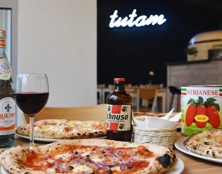 Kuchnia Tutam bazuje na oryginalnych, włoskich produktach.