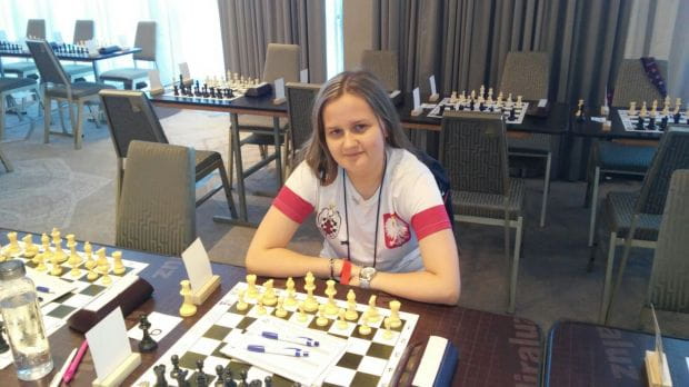 Po wygranej na Mistrzostwach Polski do lat 12, Julia dostała się do Kadry Narodowej Juniorów.