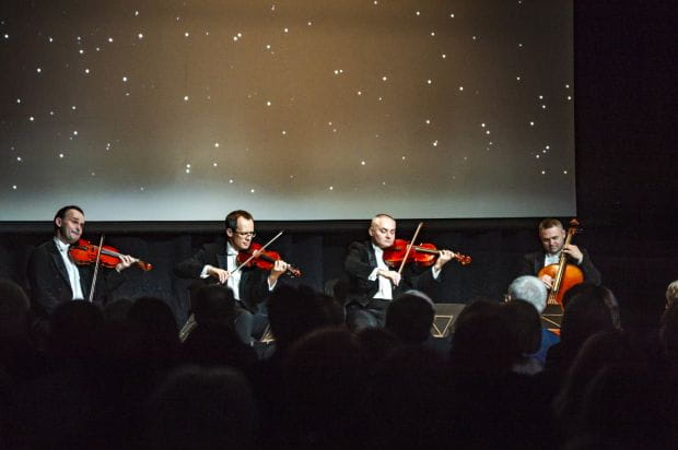 Gwiazdą trzeciego w tym roku Balu Gdańskiego była Grupa MoCarta (Filip Jaślar - skrzypce, Michał Sikorski - skrzypce, Paweł Kowaluk - altówka, Bolesław Błaszczyk - wiolonczela).
