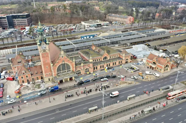 Tak obecnie wygląda gmach dworca Gdańsk Główny.