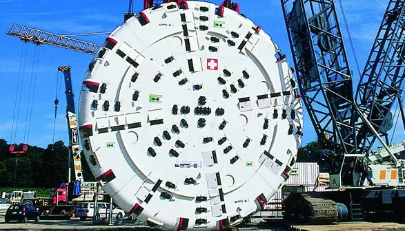 Maszyna-kret - TBM (Tunnel Boring Machine) ma wydrążyć tunel pod Martwą Wisłą.