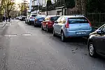 3.02.2020, mieszkańcy ul. Sienkiewicza w Gdyni skarżą się na organizację ruchu i parkujące samochody.