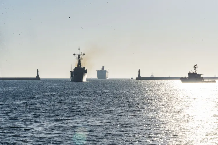 Klaster "Grupa Bezpieczny Bałtyk" ma zadbać o bezpieczeństwo tego akwenu poprzez eliminację zagrożeń chemicznych i powojennych znajdujących się na dnie morza.