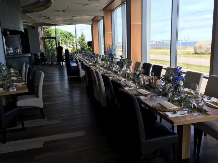 Weekendowy spacer najlepiej połączyć z pysznym obiadem w restauracji.