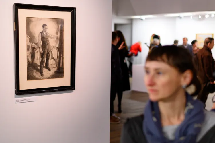 Na prezentowanej wystawie obejrzymy osiem prac Schulza, w tym m.in słynny "Autoportret", wykonany przez artystę na początku lat 20.