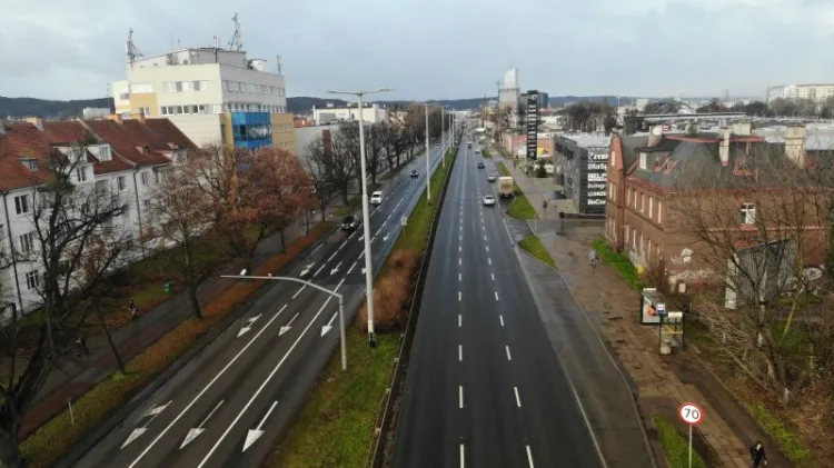 Nowa droga rowerowa wzdłuż al. Grunwaldzkiej w Gdańsku pojawi się po prawej stronie jezdni. 
