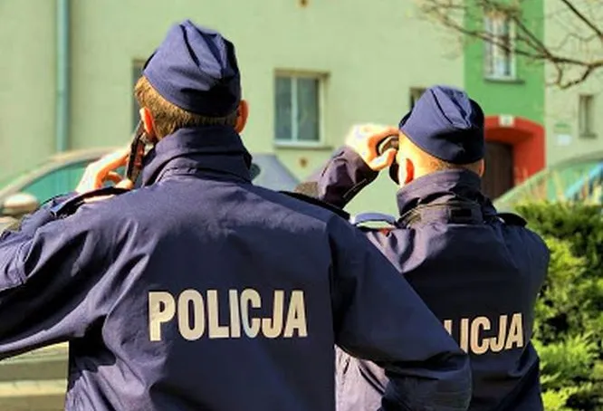 Podczas ostatniej doby policjanci z Gdańska skontrolowali ponad tysiąc adresów, pod którymi miały przebywać osoby objęte kwarantanną.