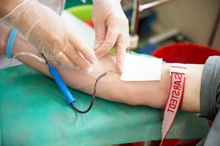 RCKiK w Gdańsku na bieżąco informuje, jakich grup krwi centrum potrzebuje najbardziej.