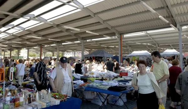 Rynek na Przymorzu to miejsce drobnych zakupów popularne nie tylko wśród mieszkańców tego osiedla.