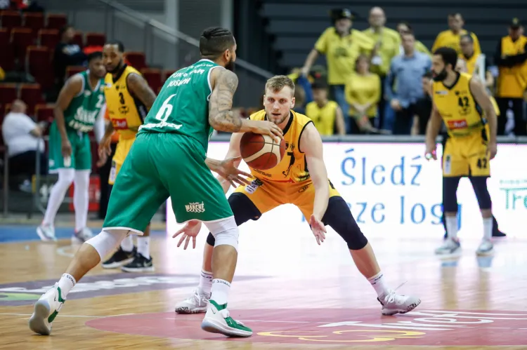 Martynas Paliukenas w minionym sezonie przechwycił 39 piłek w 16 meczach. Średnia 2,44 jest najlepszą w Energa Basket Lidze.