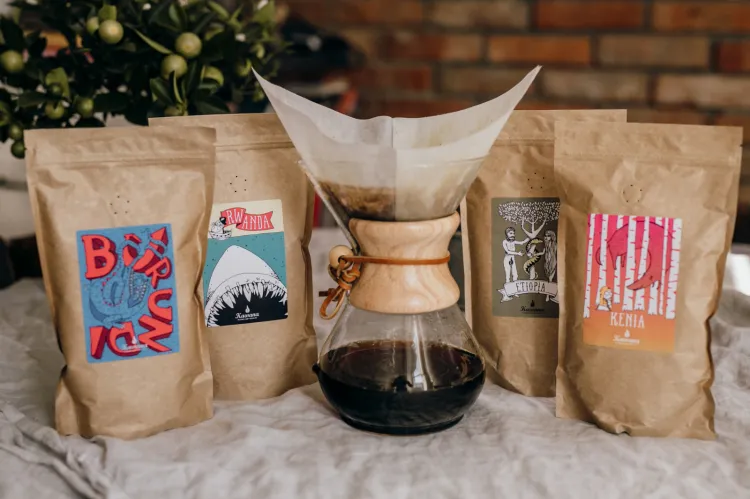 Palarnia kawy Kawana odnalazła się w nowej rzeczywistości, ale ograniczyła sprzedaż bezpośrednią na rzecz online.
