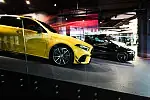 Salon Mercedes-Benz BMG Goworowski w pełnej krasie.