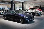Salon Mercedes-Benz BMG Goworowski w pełnej krasie.