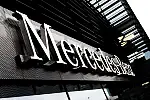 Salon Mercedes-Benz BMG Goworowski w pełnej krasie.
