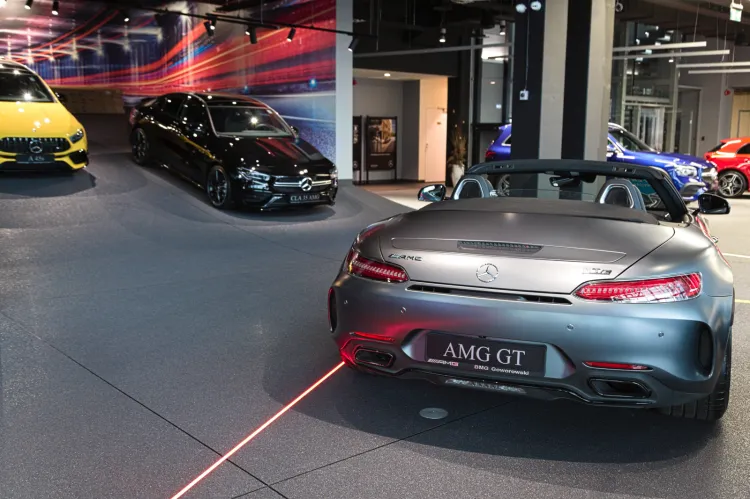 AMG Performance Center to miejsce, które na pewno często odwiedzać będą klienci BMG Goworowski. To tutaj zaparkowały najbardziej drapieżne modele Mercedes-AMG.