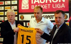 Łukasz Koszarek zagra w Treflu z numerem 15