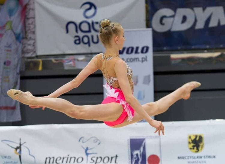 Patrycja Gawior trenuje gimnastykę od 4. roku życia. Zawodniczka SGA Gdynia kolekcjonuje sukcesy na krajowej arenie i marzy o starcie w mistrzostwach Europy.