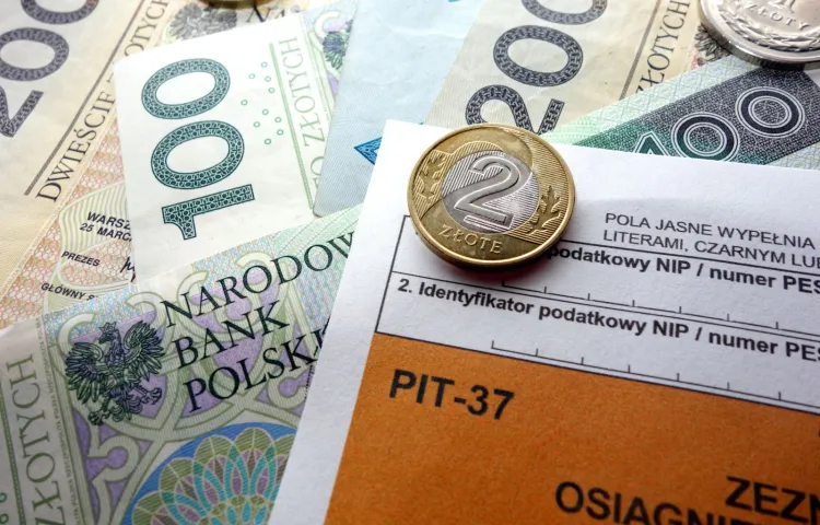 Gdańsk poinformował, że wpływy z podatków w kwietniu spadły łącznie o ok. 81,5 mln zł w stosunku do kwietnia ubiegłego roku.

