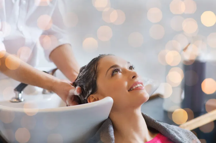 Salony fryzjerskie i kosmetyczne wrócą do pracy od 18 maja.