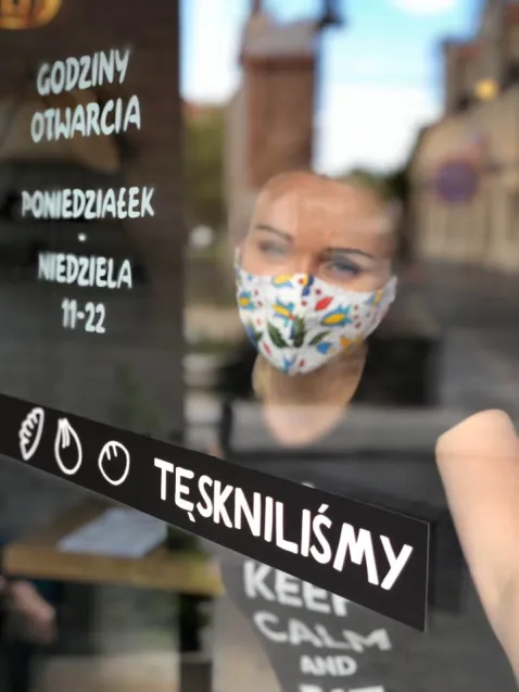 Ci, którzy odwiedzą pierogarnię Mandu (w Gdańsku lub Oliwie), do każdej porcji pierogów zamówionych na miejscu, otrzymają piwo lub lemoniadę za złotówkę.