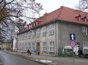 Szkoła Podstawowa 27 przy ul. Srebrniki w Gdańsku została wytypowana do zamknięcia.