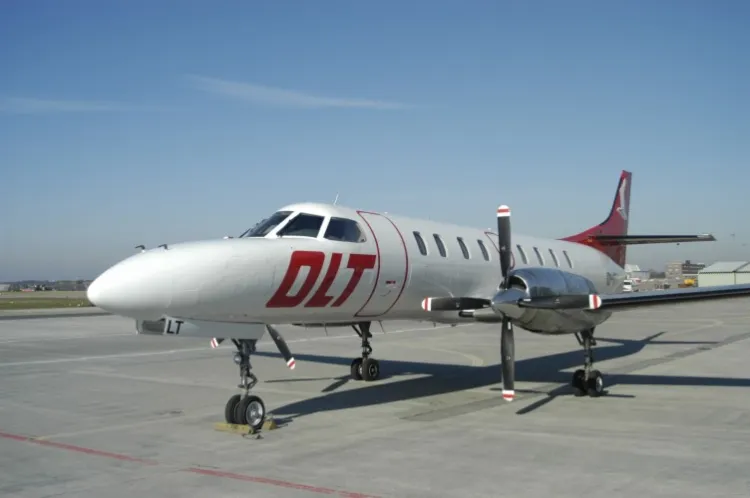 OLT została założona w Emden w 1958 roku i jest jedną z najstarszych linii lotniczych w Niemczech. Akcjonariuszem regionalnych linii lotniczych jest spółka North German.